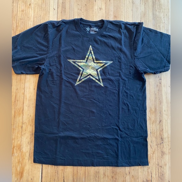 Black Cowboys T-shirt with Camouflage Star logo - Picture 1 of 3